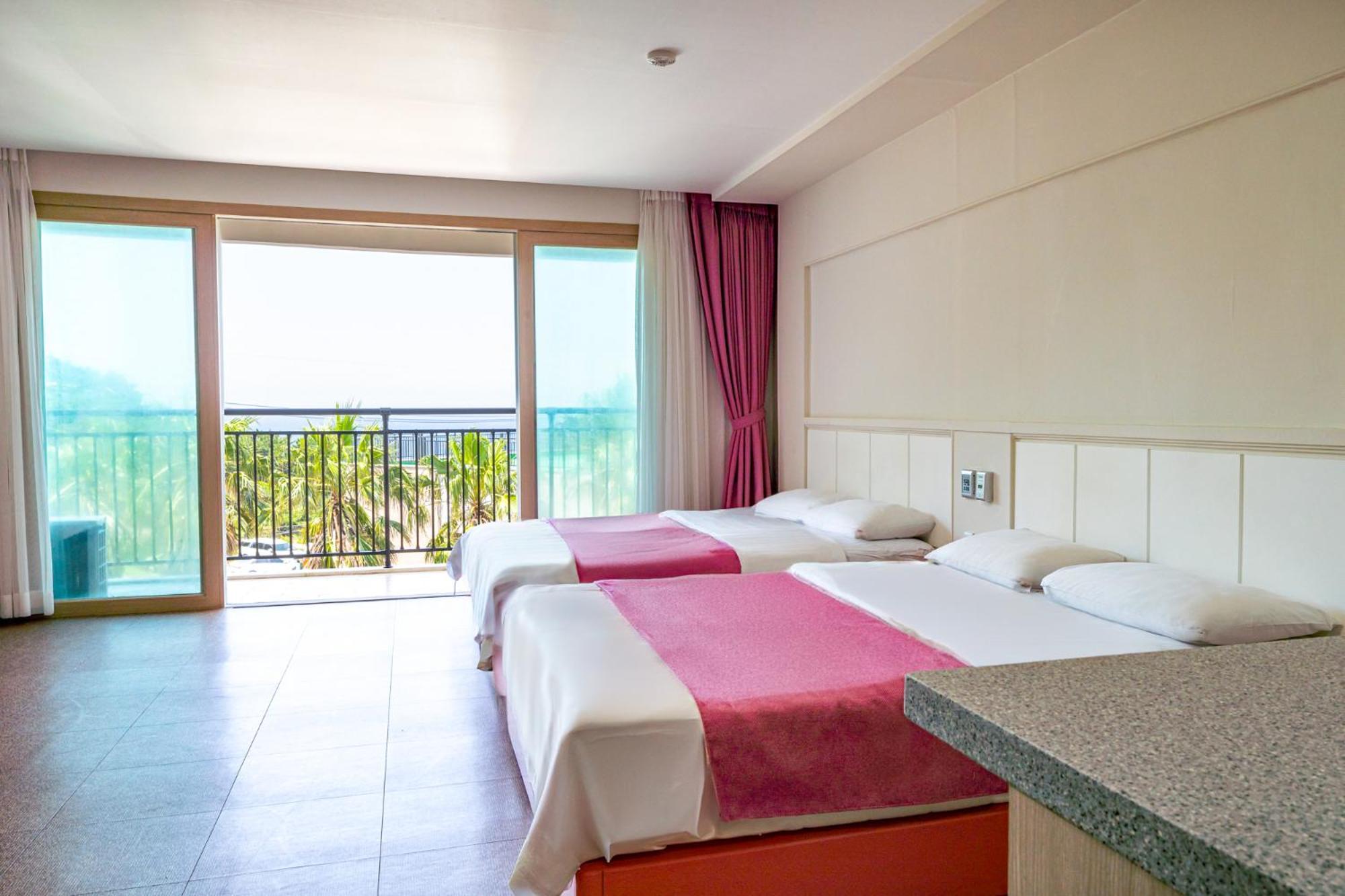 Amoureux Resort Csedzsu Kültér fotó