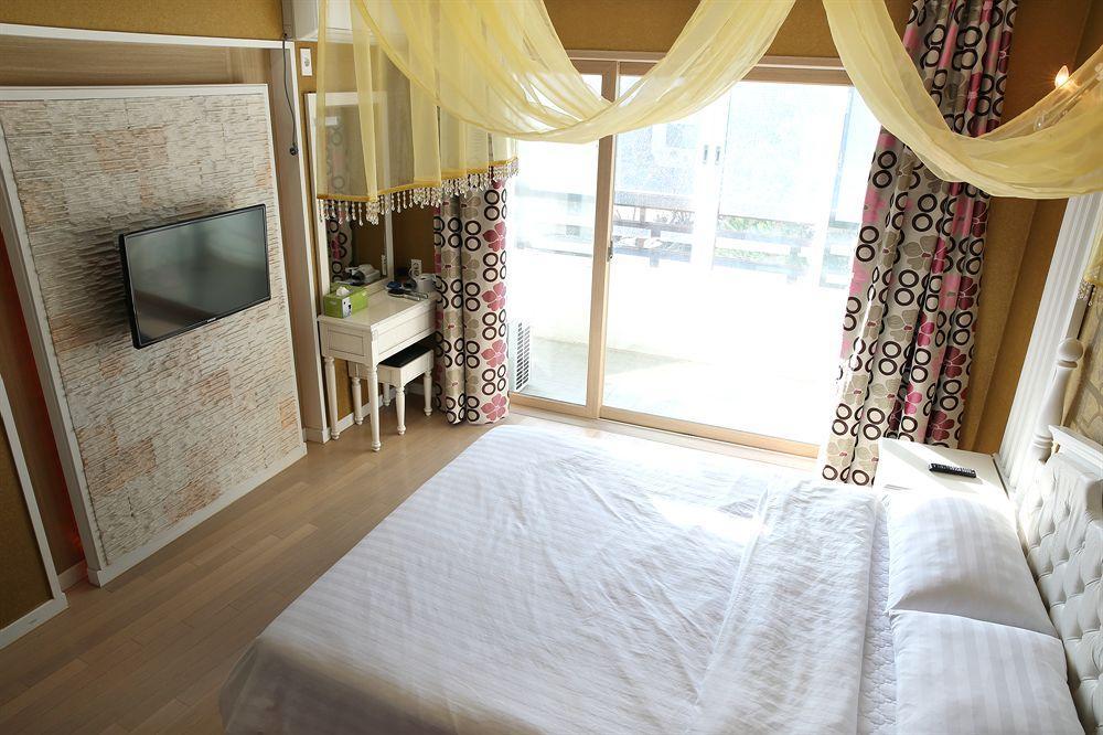 Amoureux Resort Csedzsu Kültér fotó